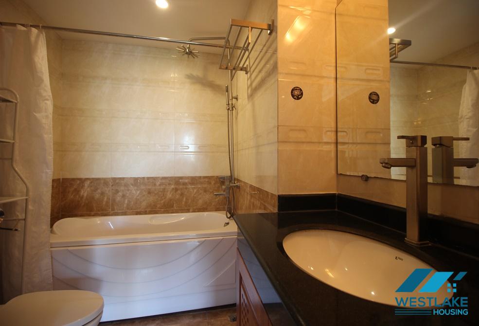Large size 04 bedroom apartment for rent in Tay Ho, Ha Noi