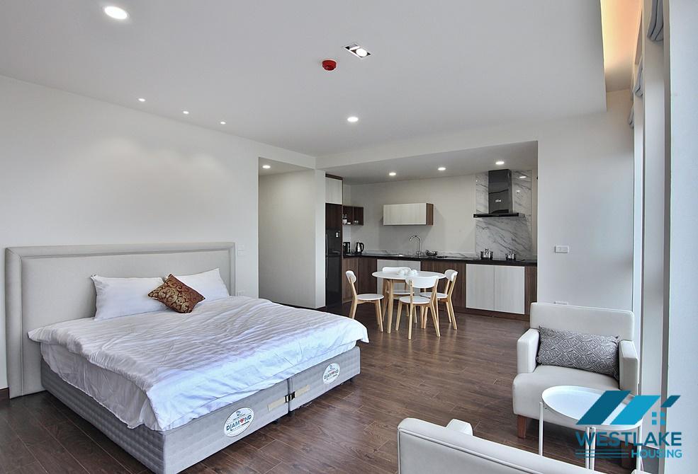 A nice and bright studio for rent in Au Co, Tay Ho, Ha Noi