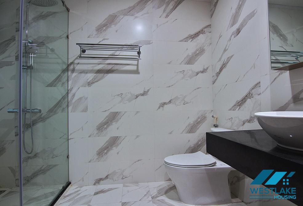 A nice and bright studio for rent in Au Co, Tay Ho, Ha Noi