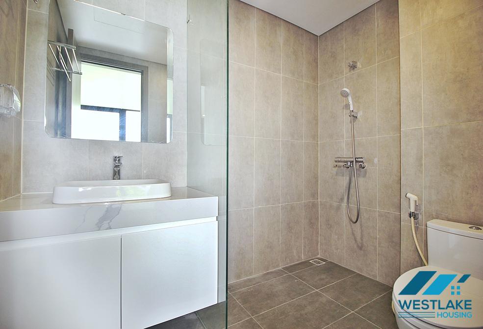 Lake view and brand new 2 beds apartment for rent in Nguyen Dinh Thi st, Tay Ho ward, Ha Noi