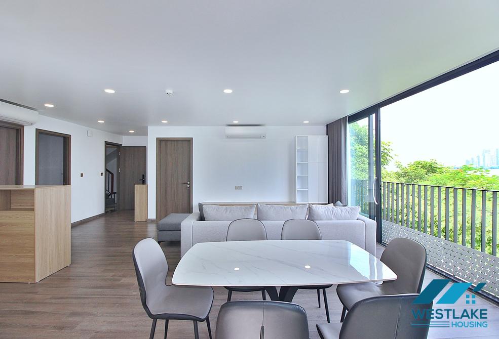 Lake view and brand new 2 beds apartment for rent in Nguyen Dinh Thi st, Tay Ho ward, Ha Noi