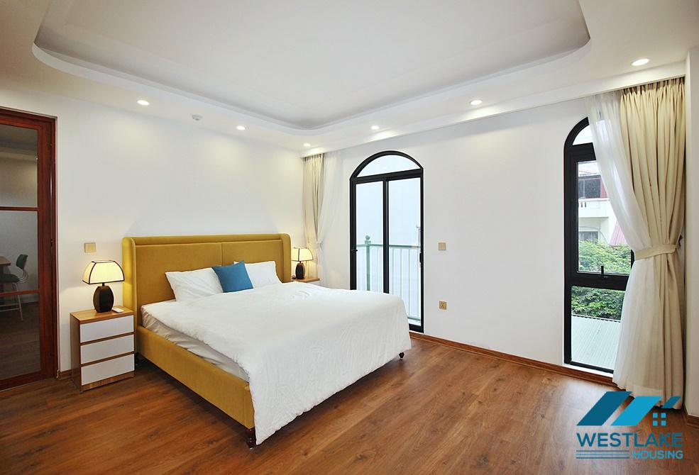 Beautiful and Modern One-Bedroom Apartment for Rent on Vu Mien Street, Tay Ho Ward, Hanoi