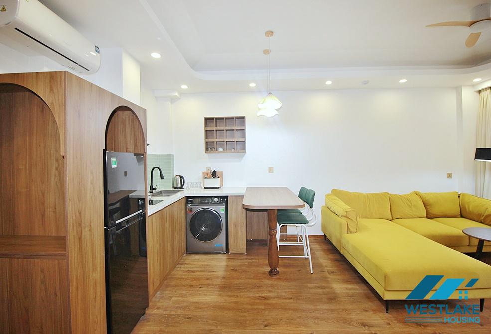 Beautiful and Modern One-Bedroom Apartment for Rent on Vu Mien Street, Tay Ho Ward, Hanoi