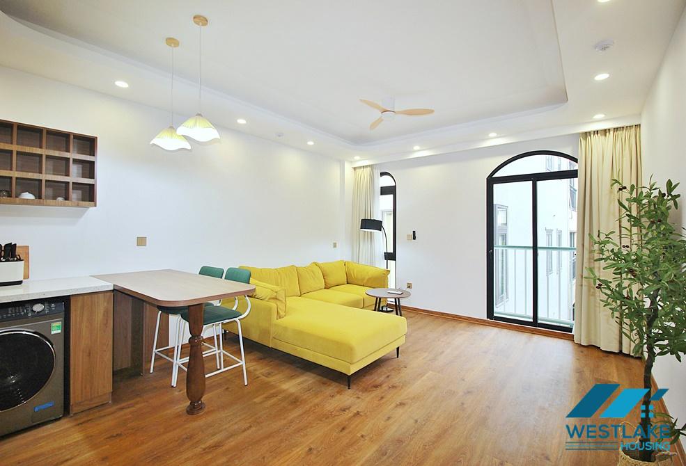 Beautiful and Modern One-Bedroom Apartment for Rent on Vu Mien Street, Tay Ho Ward, Hanoi