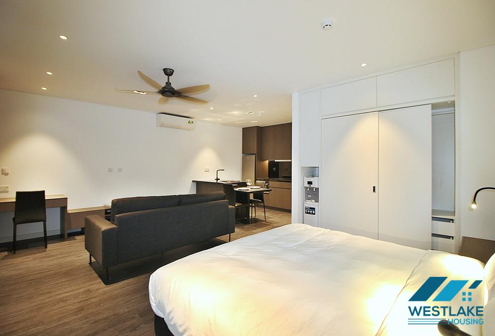 Modern and beautiful studio apartment for rent in Xuan Dieu, Tay Ho, Ha Noi Modern and beautiful studio apartment for rent in Xuan Dieu, Tay Ho, Ha Noi