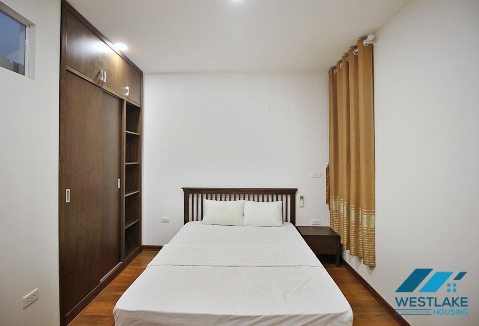 Beautiful and cosy 2-bedrooms apartment in Xuan Dieu area, Tay Ho, Ha Noi