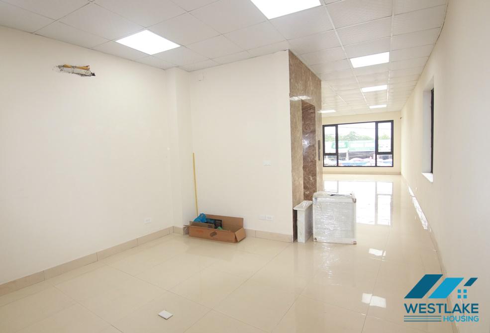 A newly office for rent in Au Co, Tay Ho, Ha Noi A newly office for rent in Au Co, Tay Ho, Ha Noi