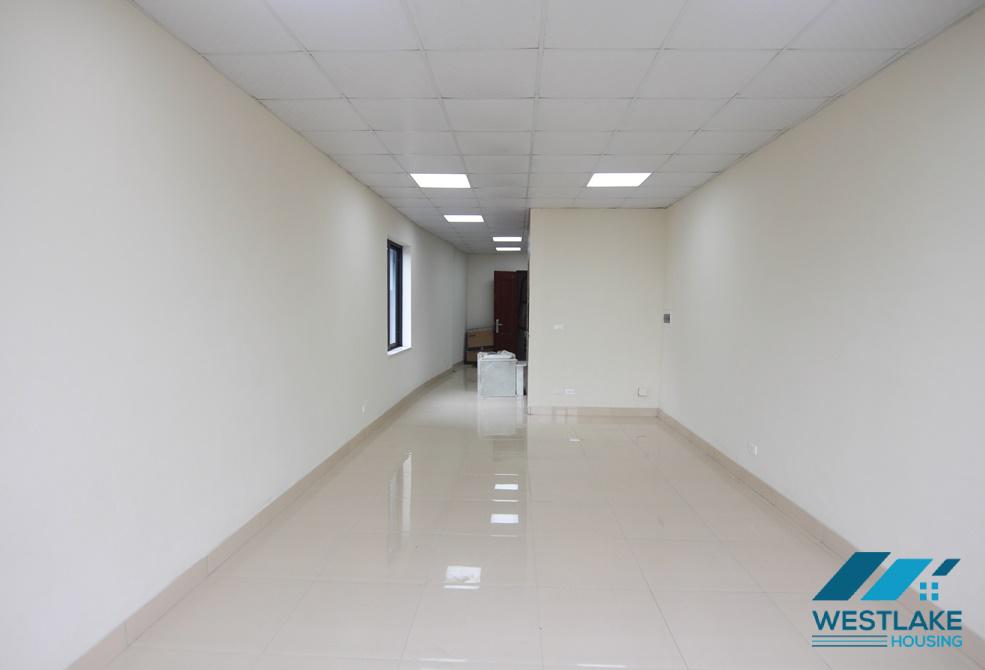A newly office for rent in Au Co, Tay Ho, Ha Noi A newly office for rent in Au Co, Tay Ho, Ha Noi