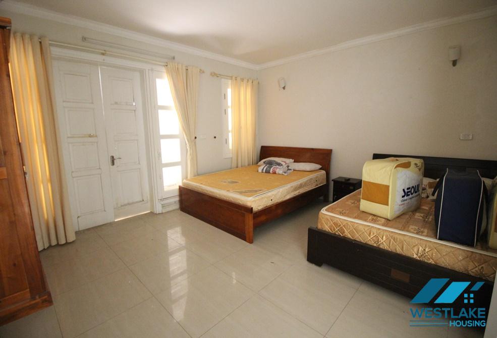 Cho thuê nhà đẹp, đầy đủ nội thất tại khu đô thị Ciputra, Tây Hồ, Hà Nội Cho thuê nhà đẹp, đầy đủ nội thất tại khu đô thị Ciputra, Tây Hồ, Hà Nội