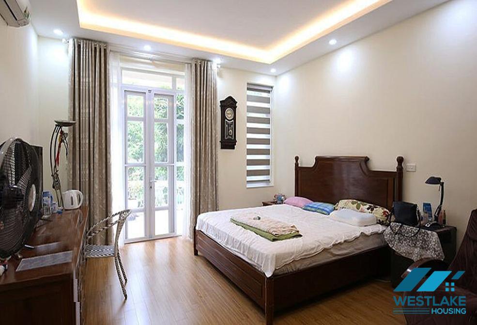 Fully furnished villa for rent with five bedrooms, very open living space