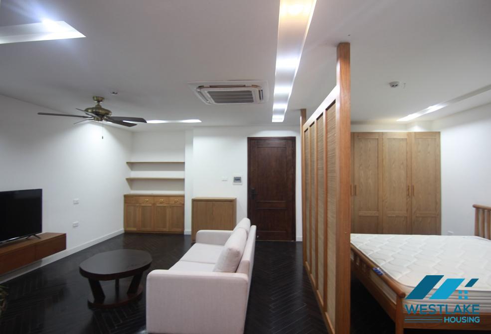 Beautiful studio apartment for rent in Tu Hoa area, Tay Ho, Ha Noi Beautiful studio apartment for rent in Tu Hoa area, Tay Ho, Ha Noi