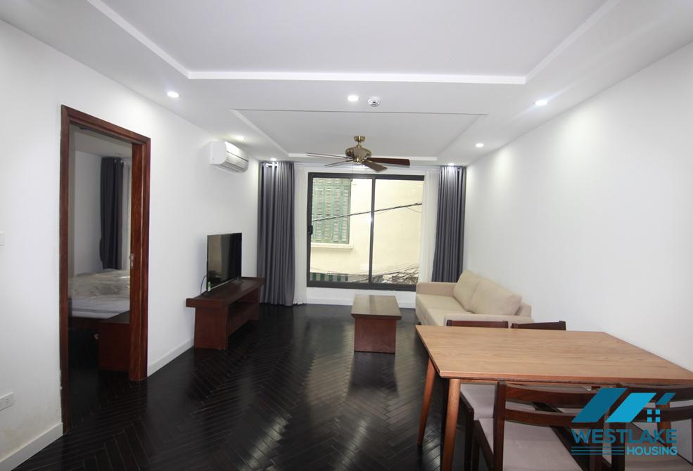 Spacious 1-bedroom apartment with a nice balcony in Tu Hoa area, Tay Ho, Ha Noi Spacious 1-bedroom apartment with a nice balcony in Tu Hoa area, Tay Ho, Ha Noi