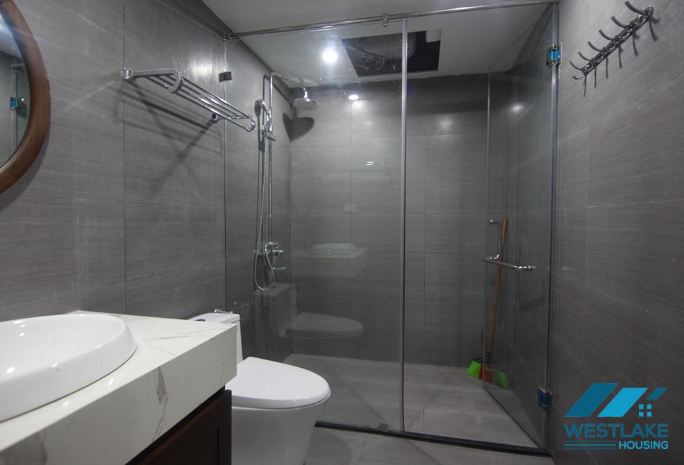 Spacious 1-bedroom apartment with a nice balcony in Tu Hoa area, Tay Ho, Ha Noi Spacious 1-bedroom apartment with a nice balcony in Tu Hoa area, Tay Ho, Ha Noi