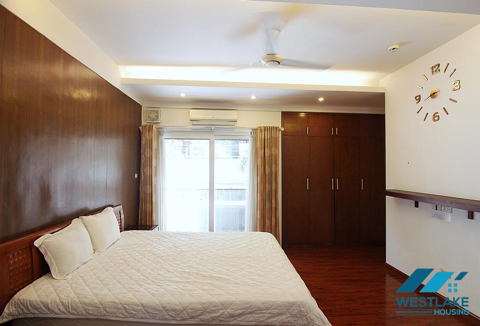 Spacious high floor 2 bedrooms apartment for rent in Tay Ho, Hanoi
