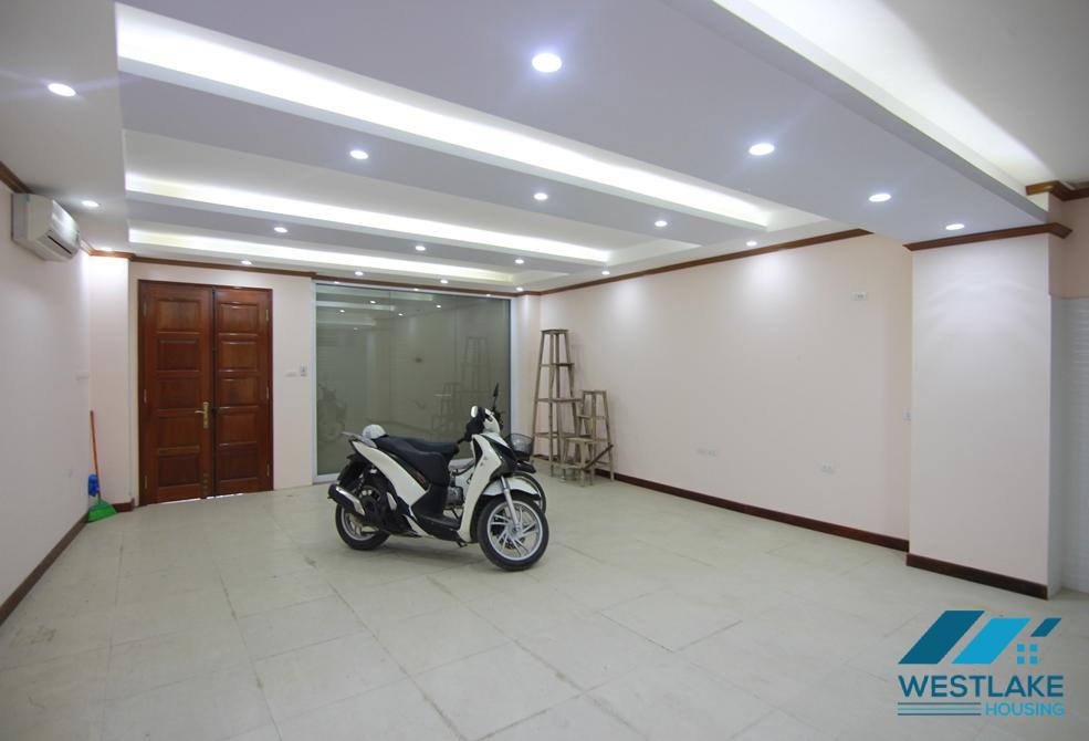 Office for rent with 50 sqm for rent in Tay Ho, Hanoi Office for rent with 50 sqm for rent in Tay Ho, Hanoi