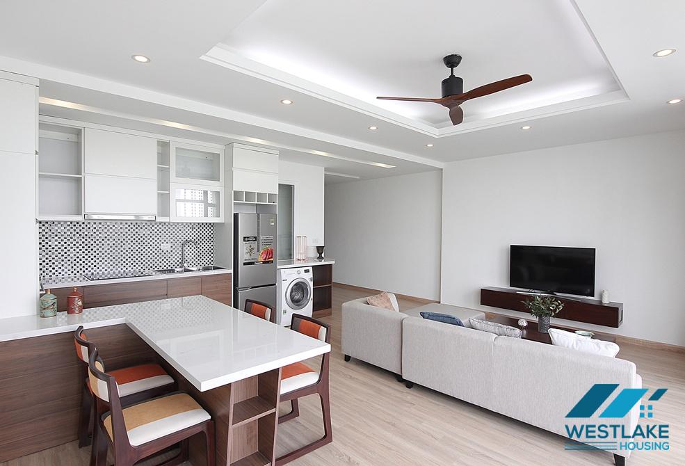 Beautiful lake view 02 bedrooms apartment for rent on Quang An street, Tay Ho, Ha Noi