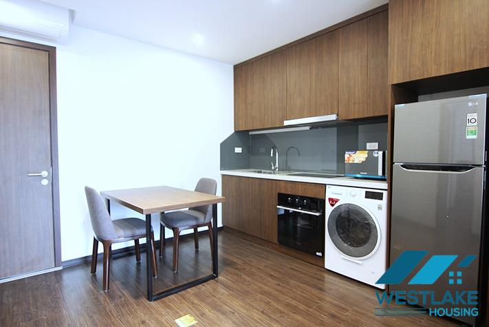 Cho Thuê Căn Hộ 1 Phòng Ngủ Hiện Đại Tại Tây Hồ, Hà Nội. Cho Thuê Căn Hộ 1 Phòng Ngủ Hiện Đại Tại Tây Hồ, Hà Nội.