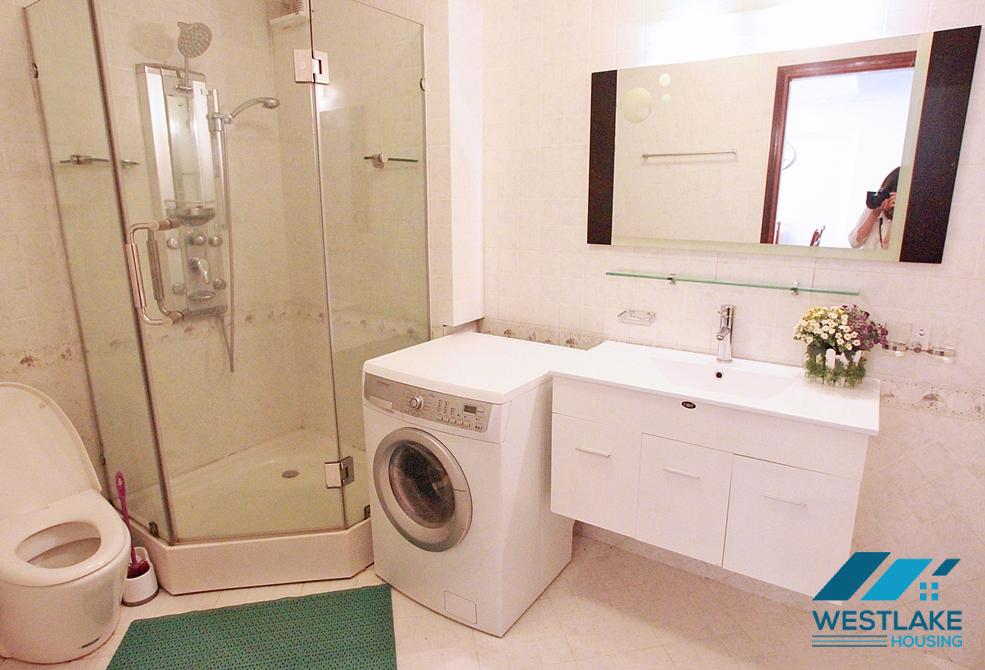 Large sized beautiful apartment for rent on Trich Sai, Tay Ho, Ha Noi