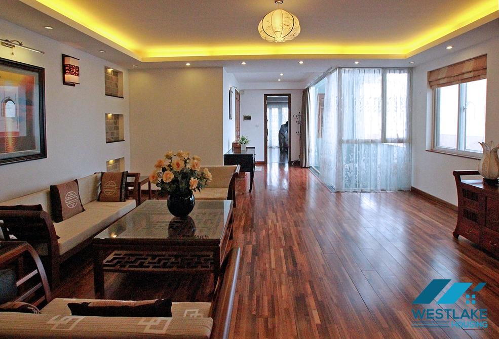 Large sized beautiful apartment for rent on Trich Sai, Tay Ho, Ha Noi