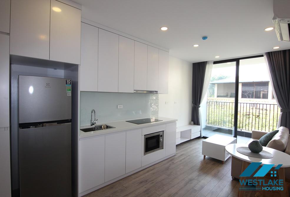 Cho Thuê Căn Hộ 1 Phòng Ngủ Sáng Thoáng, Hiện Đại, Mới Đẹp Trên Đường Tô Ngọc Vân Tây Hồ, Hà Nội.