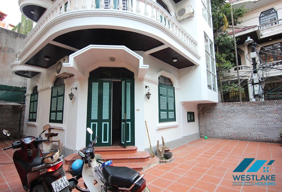 Beautiful house with 3 bedrooms for rent in Tay Ho, Ha Noi