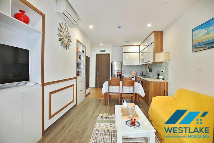 Cho Thuê Căn Hộ 2 Phòng Ngủ Mơi Đẹp, Ban Công Thoáng Sáng Tại Tô Ngọc Vân, Tây Hồ, Hà Nội Cho Thuê Căn Hộ 2 Phòng Ngủ Mơi Đẹp, Ban Công Thoáng Sáng Tại Tô Ngọc Vân, Tây Hồ, Hà Nội