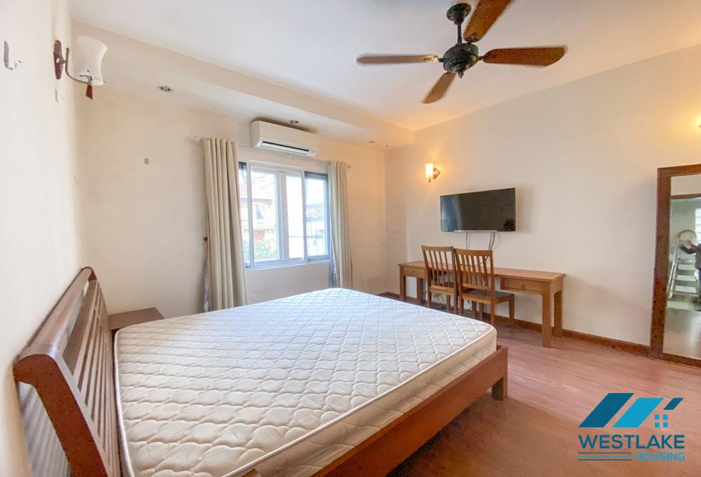 Nice design 02 bedrooms apartment with lake view for rent in Tu Hoa, Tay Ho, Ha Noi