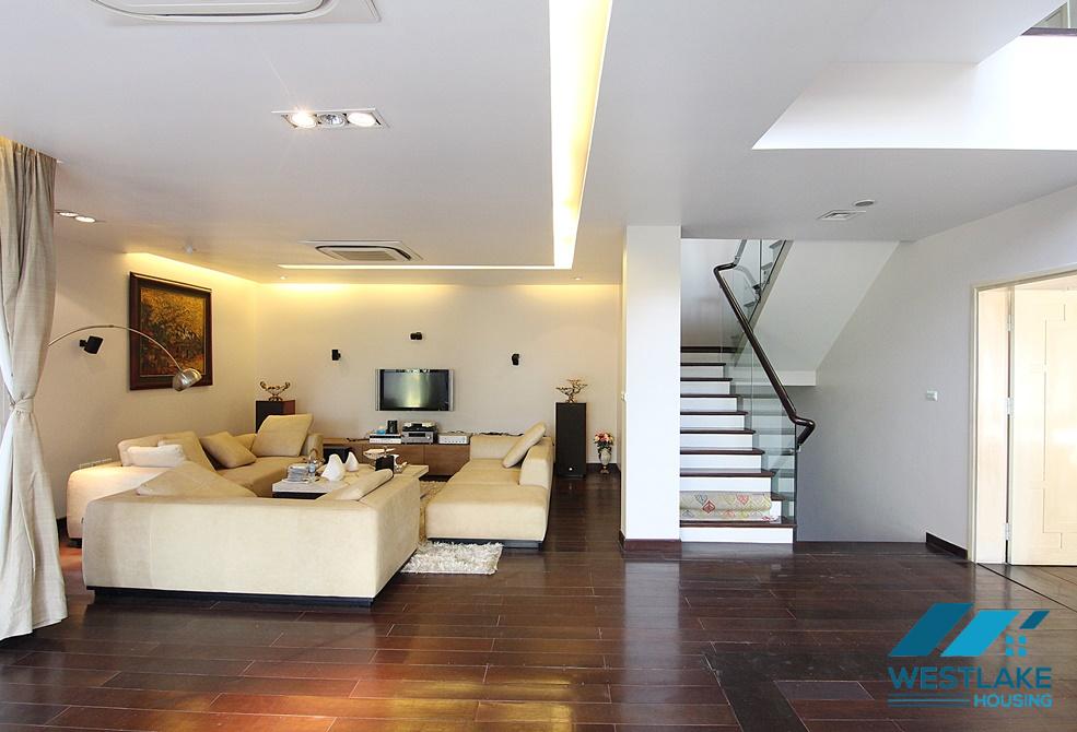 Gorgeous house for rent in To Ngoc Van, Tay Ho, Ha Noi Gorgeous house for rent in To Ngoc Van, Tay Ho, Ha Noi