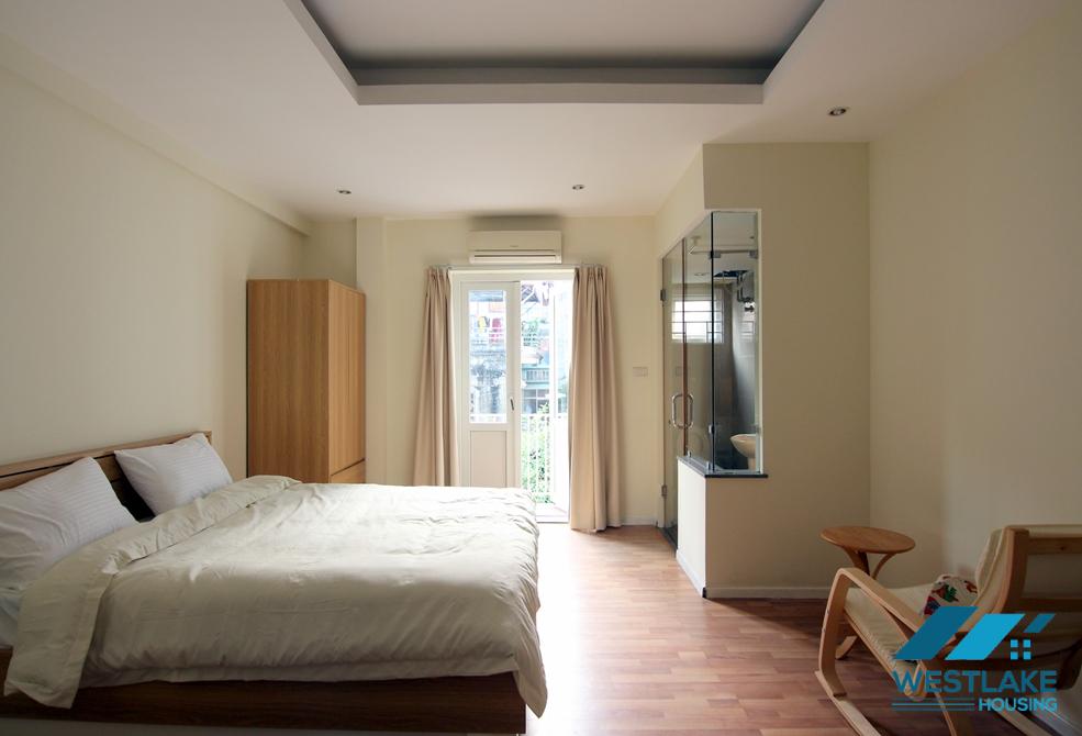 A nice 5 bedroom house by the West Lake side for rent in Tay Ho, Ha Noi