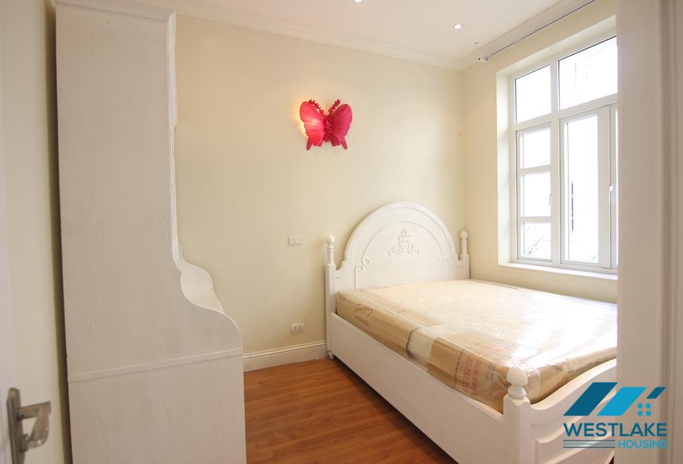 Cho thuê biệt thự xinh xắn mới tân trang tại khu T, Ciputra Tây Hồ – Đầy đủ nội thất Cho thuê biệt thự xinh xắn mới tân trang tại khu T, Ciputra Tây Hồ – Đầy đủ nội thất