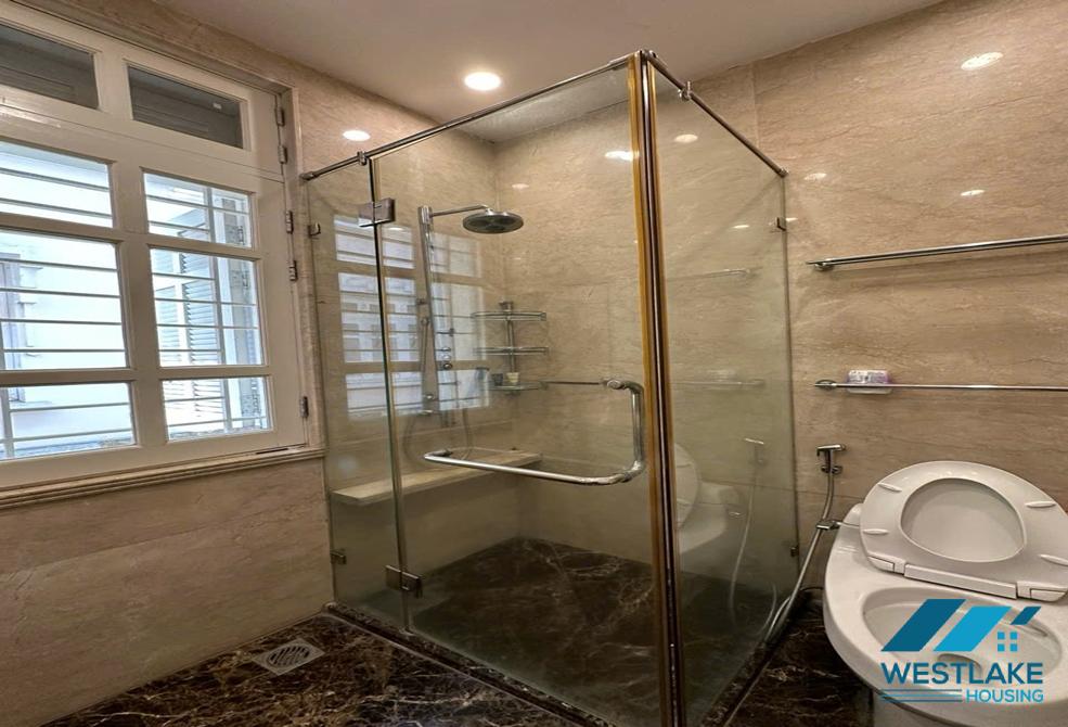 Cho thuê nhà đẹp 4 phòng ngủ tại Ciputra, Tây Hồ – Đầy đủ nội thất, khu yên tĩnh Cho thuê nhà đẹp 4 phòng ngủ tại Ciputra, Tây Hồ – Đầy đủ nội thất, khu yên tĩnh