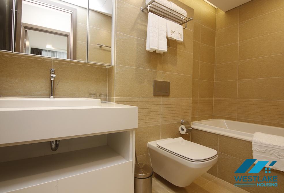 A modern 1 bedroom apartment for rent in Vinhome Metropolis, Ba Dinh, Ha Noi