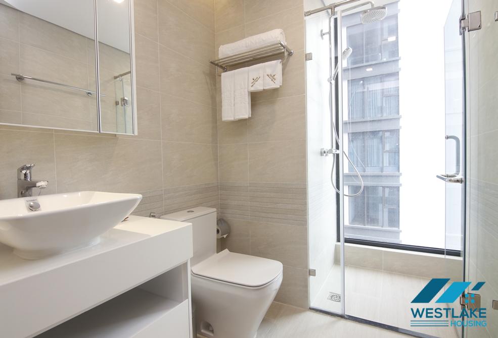 A good quality 3 bedroom apartment for rent in Vinhome Metropolis, Ba Dinh, Ha Noi