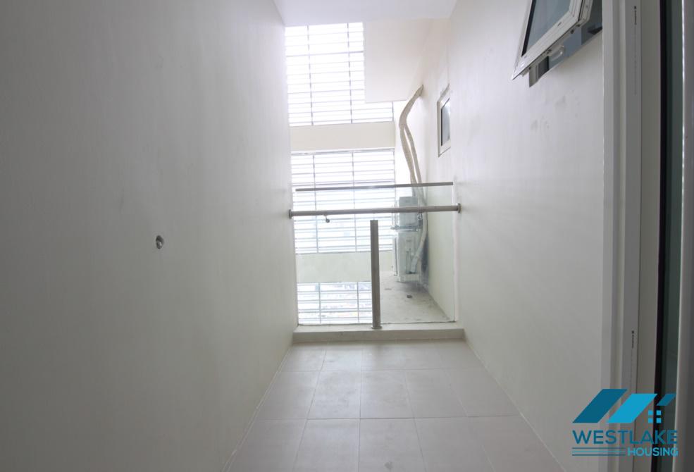 Beautiful 03 bedrooms apartment for rent in L Tower, Ciputra, Ha Noi