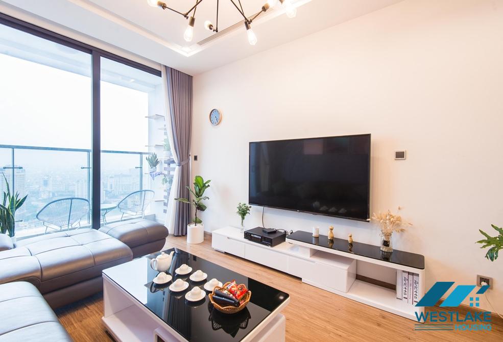 Beautiful 3 bedroom apartment for rent in Vinhome Metropolis, Ba dinh, Ha noi