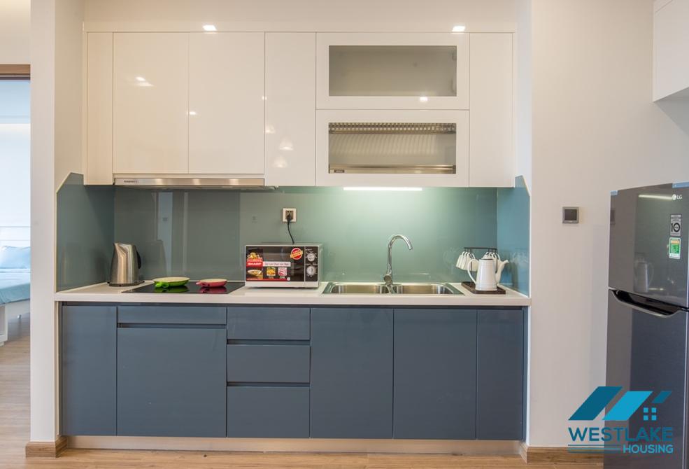 A charming 2 bedroom apartment for rent in Vinhomes Metropolis, Ba Dinh, Ha Noi