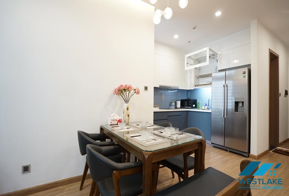 Beautiful 2 bedroom apartment for rent in Vinhome Metropolis