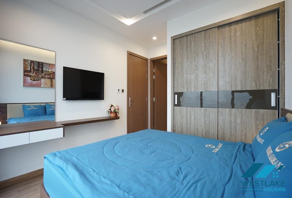 Beautiful 2 bedroom apartment for rent in Vinhome Metropolis