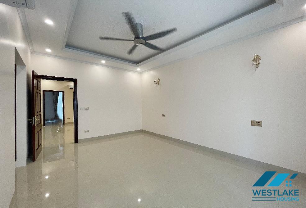 Biệt thự 4 phòng ngủ sang trọng tại Ciputra, Tây Hồ Biệt thự 4 phòng ngủ sang trọng tại Ciputra, Tây Hồ