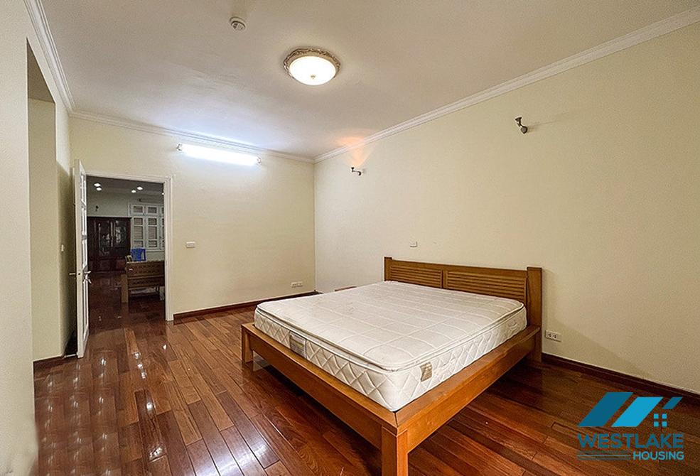 Một biệt thự tuyệt đẹp đang cho thuê tại Ciputra, khu T. Một biệt thự tuyệt đẹp đang cho thuê tại Ciputra, khu T.