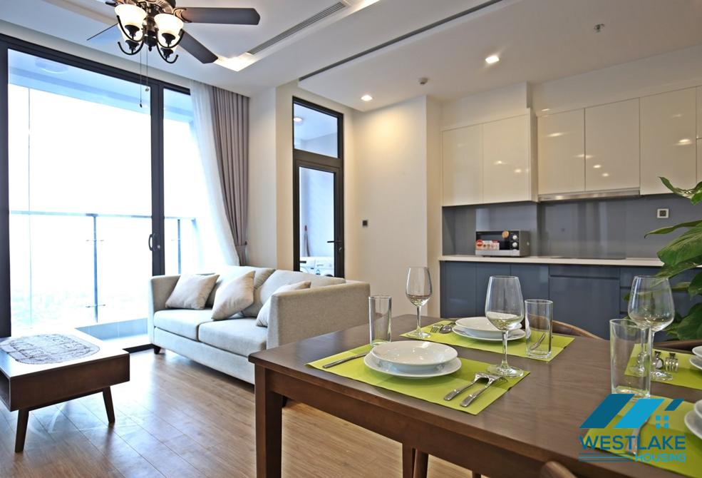 Good quality 2 bedrooms apartment for rent in Metropolis Lieu Giai, Ba Dinh