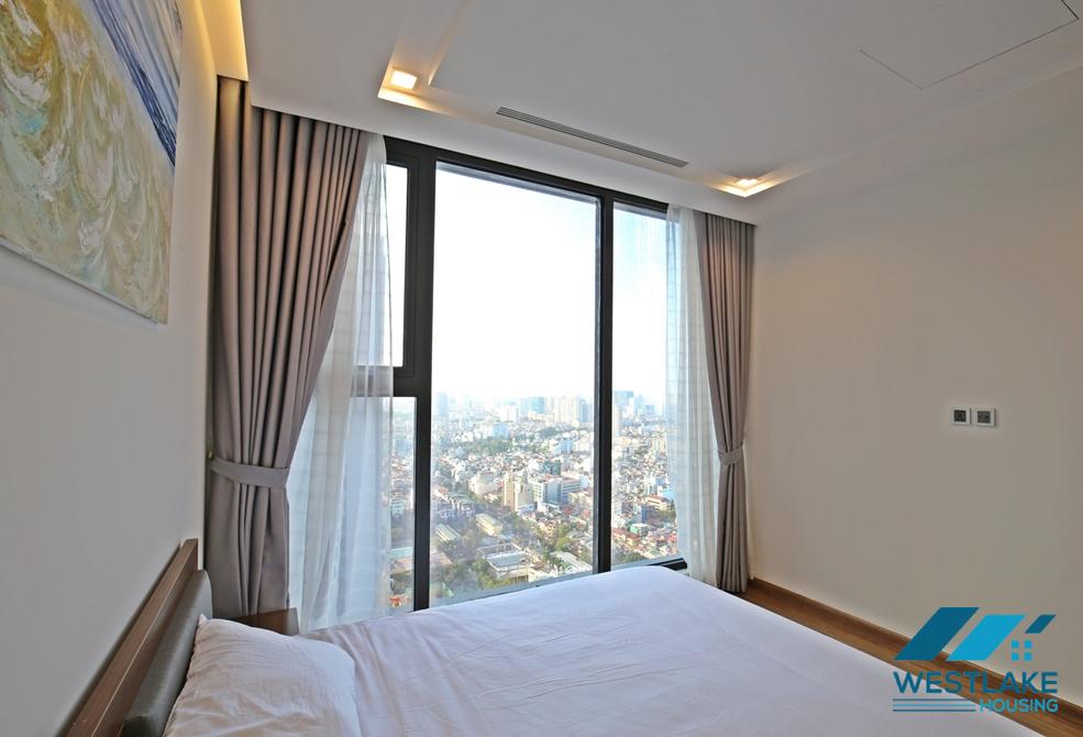 Good quality 2 bedrooms apartment for rent in Metropolis Lieu Giai, Ba Dinh