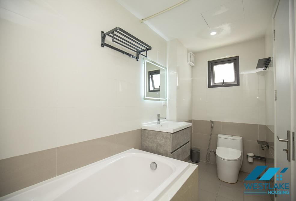 A modern 02 bedroom apartment for rent in Tay Ho street, Ha Noi
