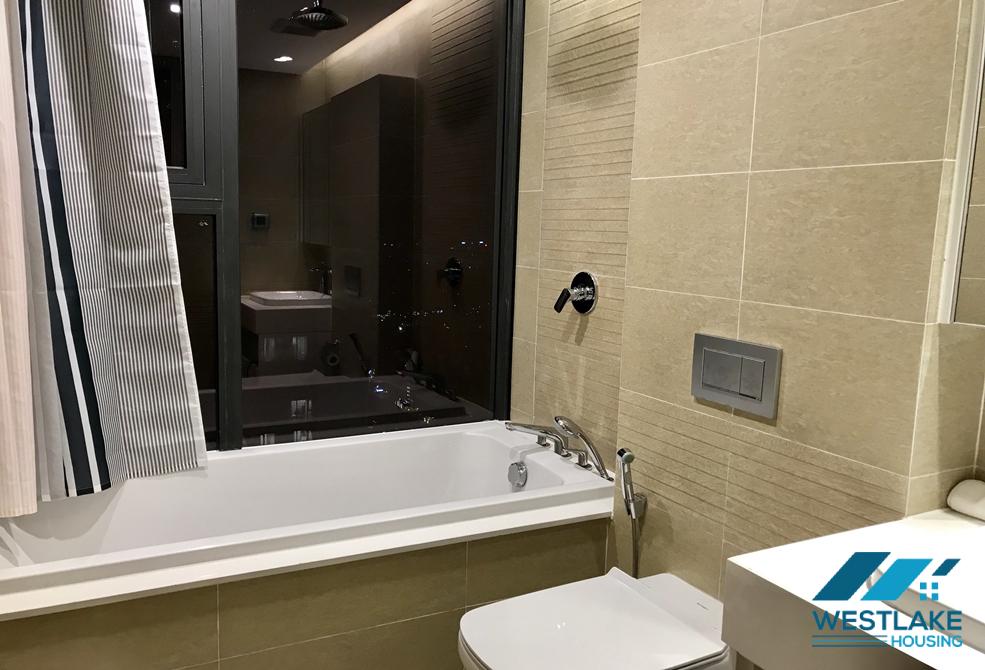 Elegant and modern 3-bedroom apartment in Vinhomes Metropolis Elegant and modern 3-bedroom apartment in Vinhomes Metropolis