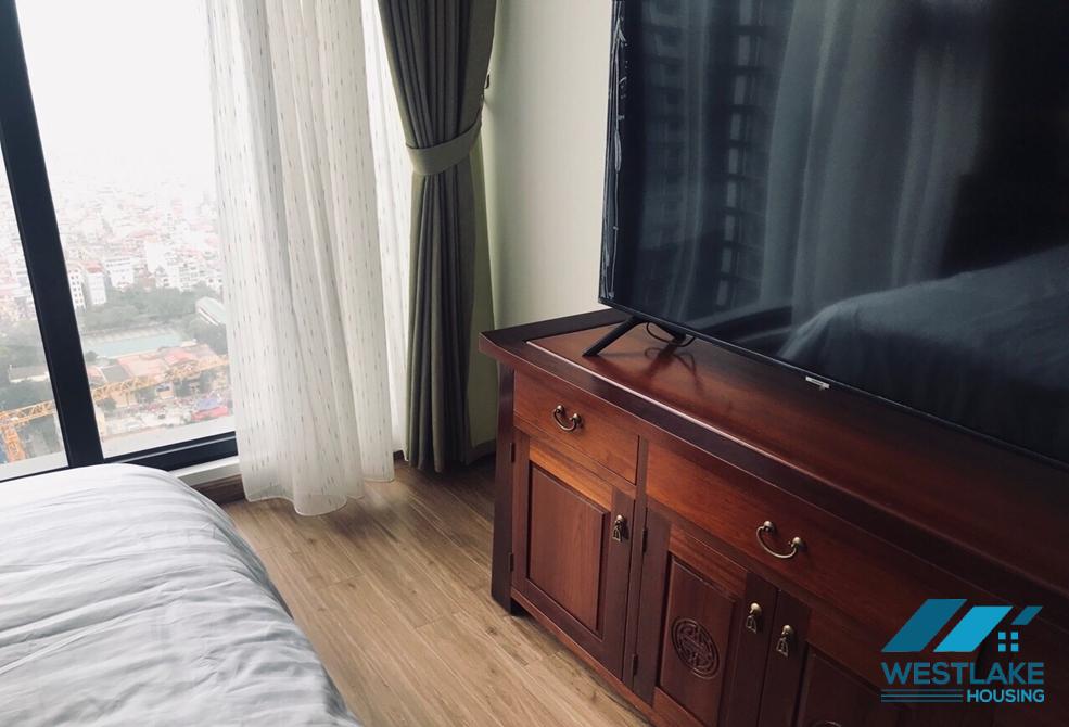 A lovely 2 bedroom apartment for rent in Vinhomes Metropolis A lovely 2 bedroom apartment for rent in Vinhomes Metropolis