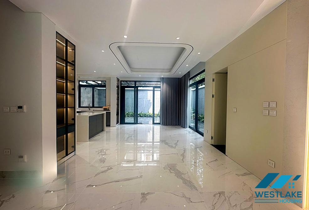 Renovated morden villa with elevator for rent in Ciputra, Tay Ho, Ha Noi Renovated morden villa with elevator for rent in Ciputra, Tay Ho, Ha Noi