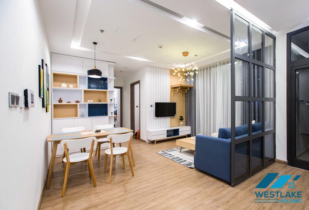 A delightful 2 bedroom apartment for rent in Vinhomes Metropolis, Lieu Giai, Ba Dinh