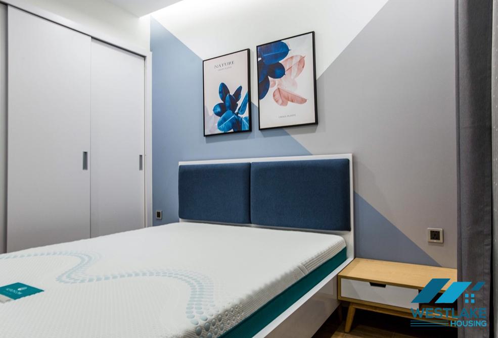 A delightful 2 bedroom apartment for rent in Vinhomes Metropolis, Lieu Giai, Ba Dinh