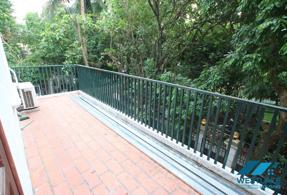 A nice 5 bedroom villa for rent in Tay Ho, Ha Noi