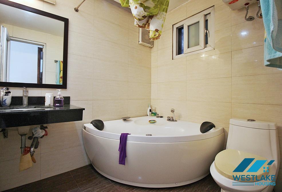 Good quality house with 3 bedroom for rent in Tay Ho, Ha Noi